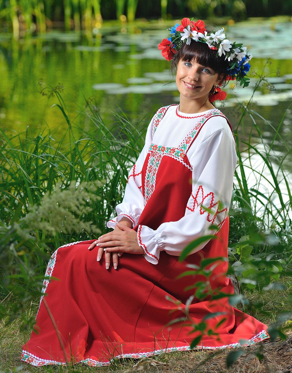 Beautiful girl Girls in Slavic costumes in Guiyang